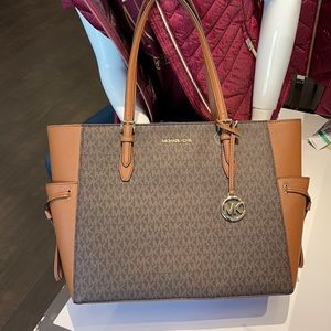 michael kors computer bags